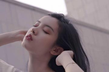 开云平台-F1街道赛之夜，布克末节接管比赛