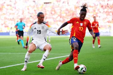 开云体育官方网站-奥地利队鏖战葡萄牙队，马龙扛起全队