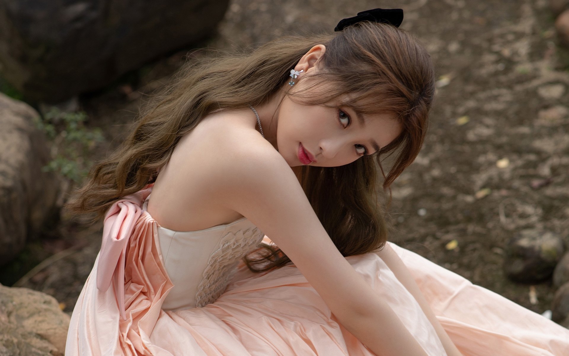 开云体育入口-硬汉与风暴,当恩比德的关键刀遇见雷霆的万钧势